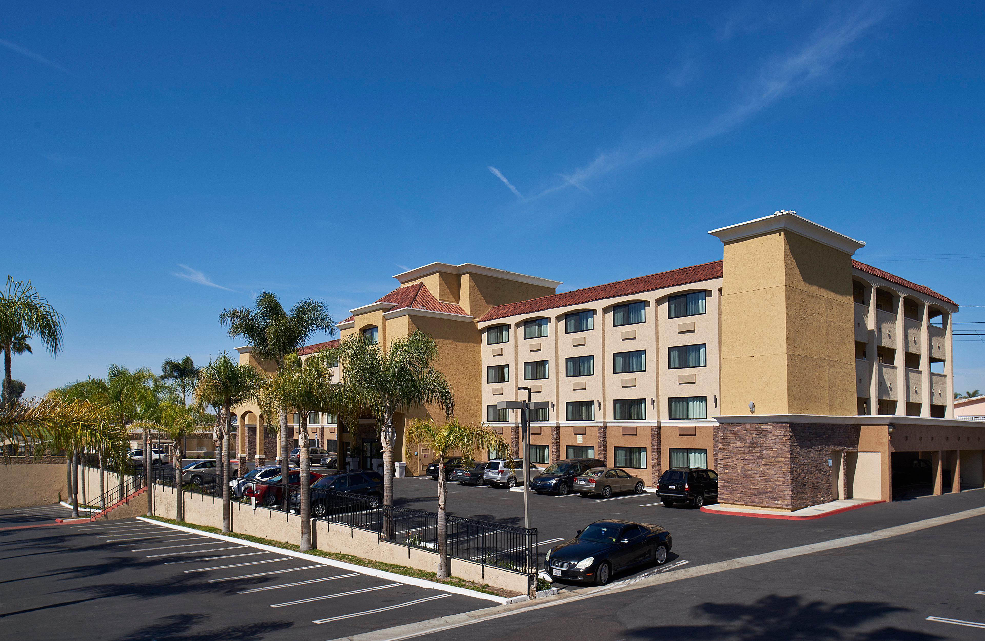 Express San Diego South - National By Ihg 2*