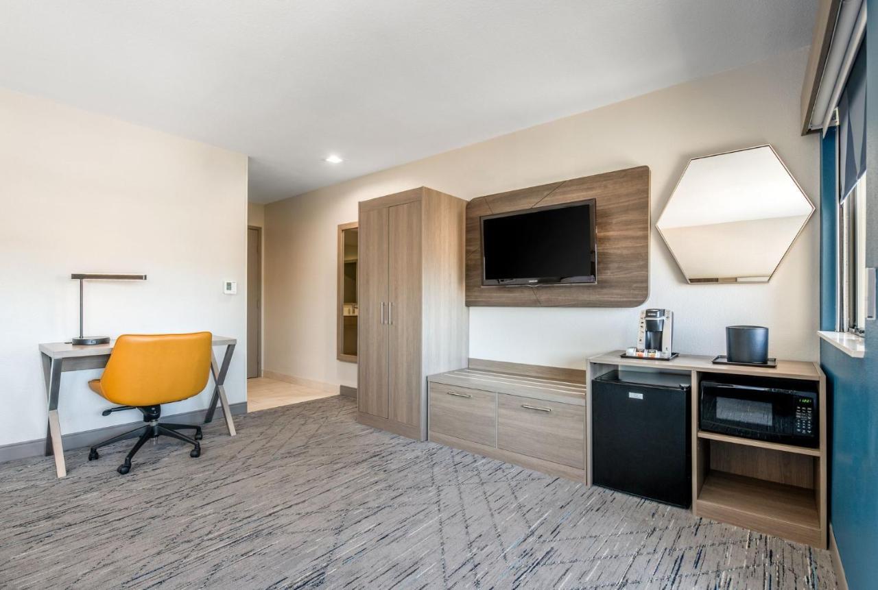 Express San Diego South - National By Ihg