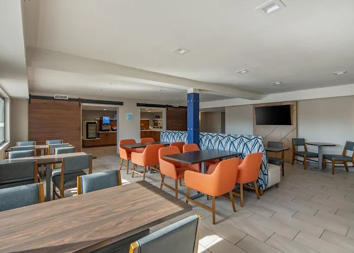 Holiday Inn Express San Diego South - National City By Ihg