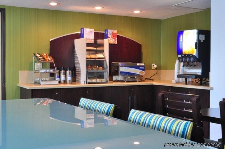 Express San Diego South - National By Ihg 2*