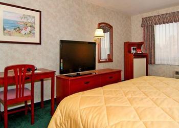 Express San Diego South - National By Ihg Hotel National City